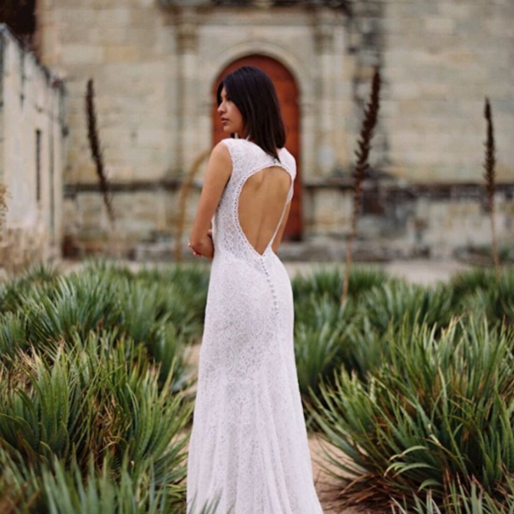 NWOT Wilderly Rowen Wedding Dress, size 12 - Picture 3 of 12